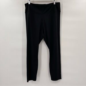 Nike Dri-Fit 3/4 Black Leggings With a Small Back Interior Pocket Size XL
